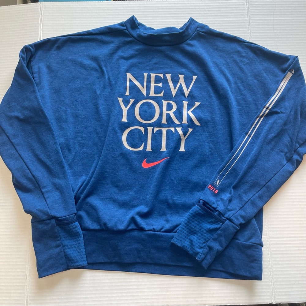 Nike Dri Fit Center Check 2018 New York City marathon Sweatshirt size xs
